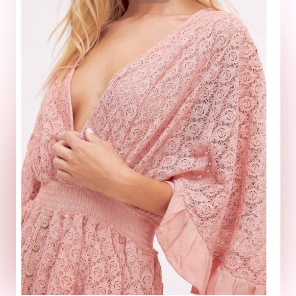 GORGEOUS & COMFY NWT FREE PEOPLE KNIT ROMPER Bridal Rose Sz Small - Picture 3 of 8